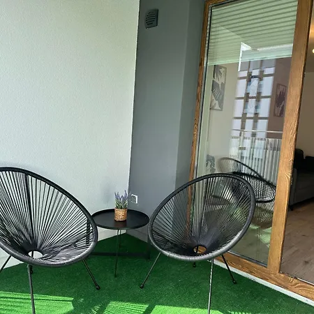Gold 205 - Mazowiecka Park Apartment Kolobrzeg