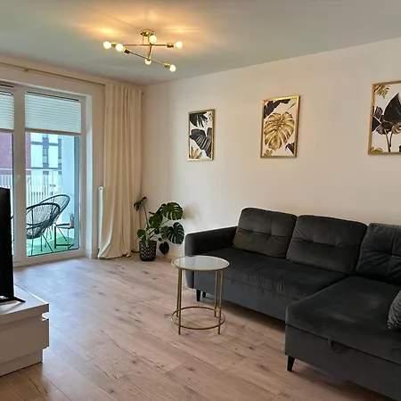 Gold 205 - Mazowiecka Park Apartment